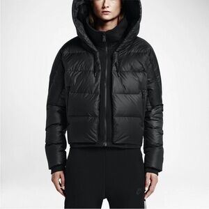 Nike Uptown 550 Down Cocoon jacket black small